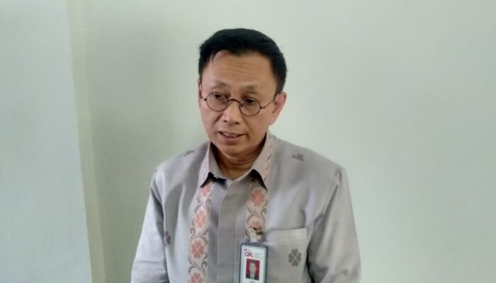 Kepala OJK Sumbar Ingatkan Warga Agar Tak Terbuai “Mulut Manis” Pinjol