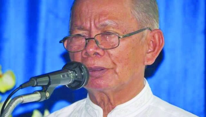 Prof. Dr. Amir Syarifuddin : Sepanjang Hidup untuk Belajar dan Mengajar