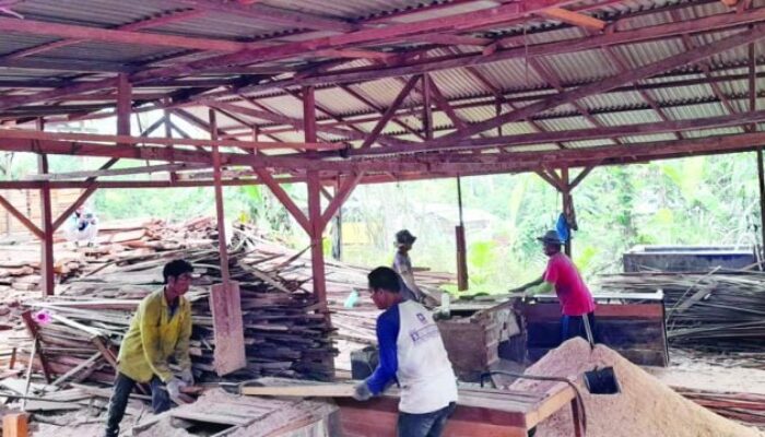Dulu Binaan CSR Semen Padang, Kini Usaha Les Piri-Piri Khatib Jalelo Berkembang Pesat dan Menyerap Puluhan Tenaga Kerja