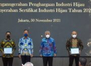 Atas Penerapan Prinsip Industri Hijau, PT Semen Padang Diganjar Sertifikat Industri Hijau oleh Kemenperin