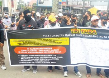 Pembangunan Kanopi Pasa Ateh Bukittinggi Tuai Pro dan Kontra