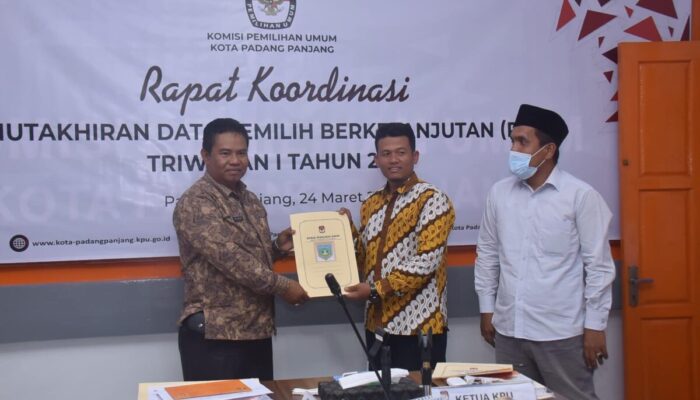 KPU: PDPB Triwulan I, Jumlah Pemilih Padang Panjang Berkurang