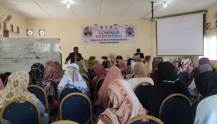 Cegah Anak Kecanduan Gadget, Orang Tua di Ekor Lubuk Dibekali Hypnoparenting