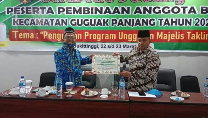 BKMT Terima Bantuan Operasional dari Kemenag Bukittinggi