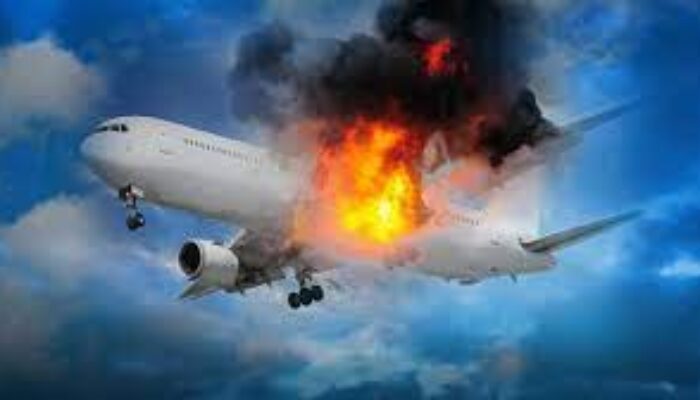 Pesawat Jatuh dan Terbakar, Tak Ada Tanda Penumpang Boeing 737 China Eastern Airlines Selamat