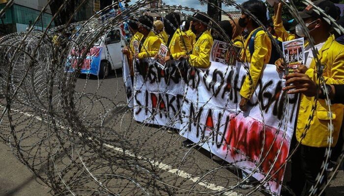 Tegas! Kemendikbudristek Larang Siswa SMK Ikut Demonstrasi