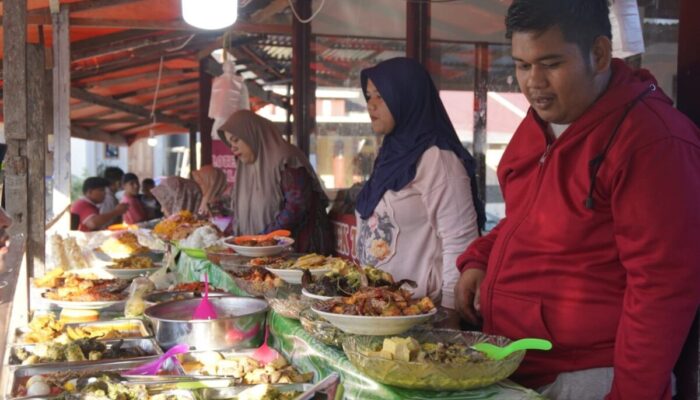 Kunjungi Pasa Pabukoan Tanjung, Dijamin Menu yang Disajikan “Menggoyang” Lidah Anda!
