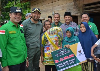 Kejutan dari Wagub Audy, Rumah Rosmaniar Direnovasi, Sekolah Anaknya Ditanggung