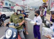 Semarak Ramadhan di MIUT Thawalib Padang Panjang Diakhiri Kegiatan Berbagi Takjil