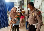 Ngeri! Ayah dan Anak Tewas Setelah Ditabrak Mobil
