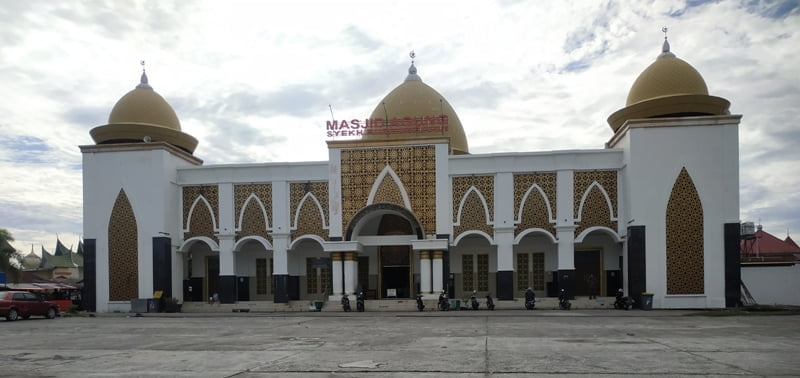 Masjid Agung Syekh Burhanuddin