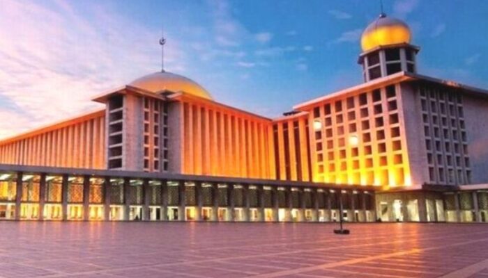 Salat Tarawih di Masjid Istiqlal Dibatasi