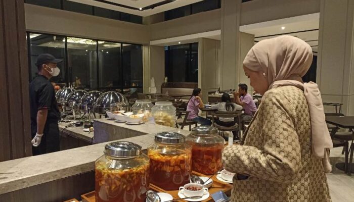 Hotel Santika Premiere Padang Sajikan Minuman Spesial Ramadan