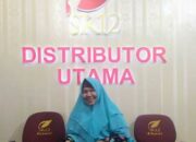 Rahmeldani Oktavia Sukses Berbisnis Skincare Brand SR12