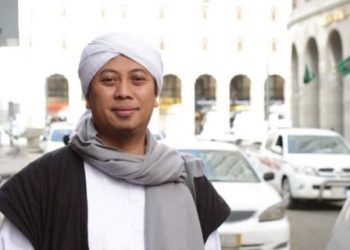 Kisah Hidup Opick Sang Pengubah Lagu Religi, Dari Pengamen Jalanan Hingga Guru Ngaji