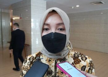 Ketua PHRI BPD Sumbar, Rina Pangeran