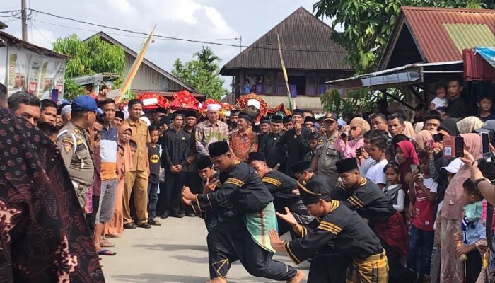 LIPUTAN EKSKLUSIF: Wisata Religi Lubuak Landua Tetap Diminati Wisatawan Lokal