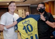 Sandiaga Uno: Pesepakbola Mesut Ozil Pembuka Kolaborasi Brand Indonesia dengan Bintang Dunia