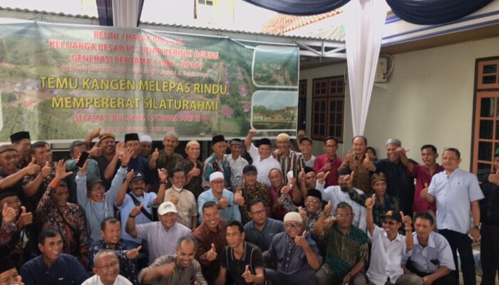 Temu Kangen Mantan Karyawan TKA Tahun 80-an Berlangsung Haru