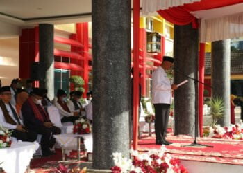 Bidik PTN Favorit, Gubernur Mahyeldi: Siswa Kelas 3 SMA di Sumbar akan Diasramakan
