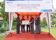 SMA 1 Air Pura Pesisir Selatan dapat Hadiah Internet Pintar dari PLN saat Hardiknas