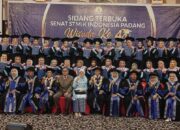 80 Mahasiswa STMIK Indonesia Padang Diwisuda