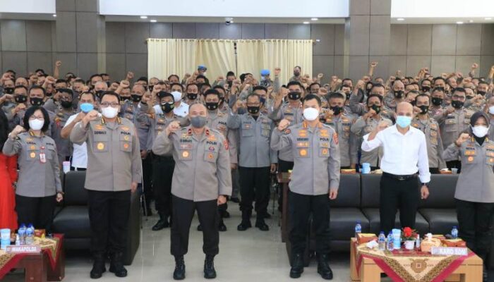 Wakapolda Buka Pelatihan Bagi Pegawai Negeri di Lingkup Polda Sumbar