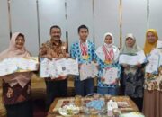 Dua Kakak Beradik Siswa MAN 2 Padang Raih 9 Medali