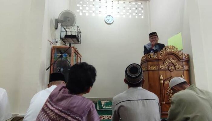 Warga Kompleks Abi Singgalang Laksanakan Salat Idulfitri Perdana di Musala Al Amin