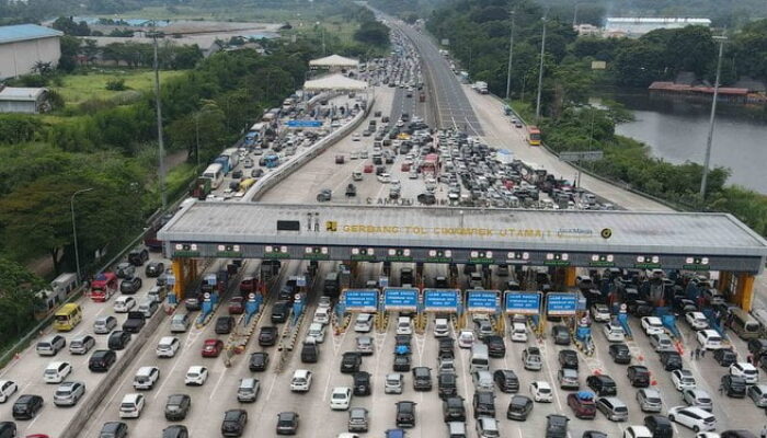 Arus Balik Macet Parah, Libur Lebaran Sekolah Diperpanjang Sampai 12 Mei