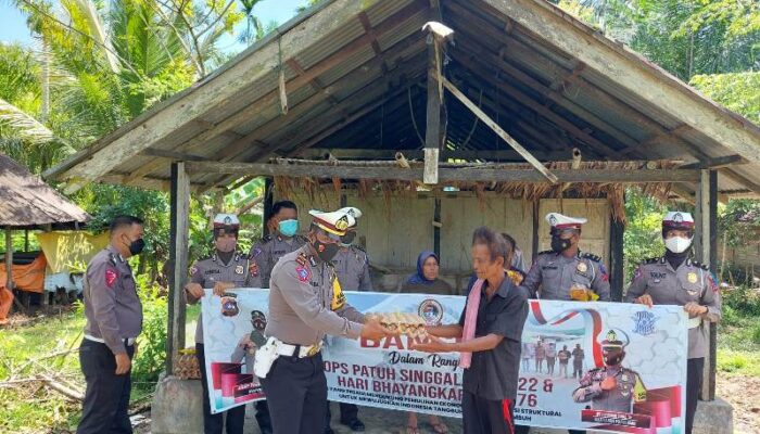 Satlantas Polres Agam Gelar Aksi Bakti Sosial