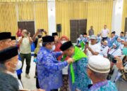 Bupati Suhatri Bur Lepas 97 CJH Kabupaten Padang Pariaman