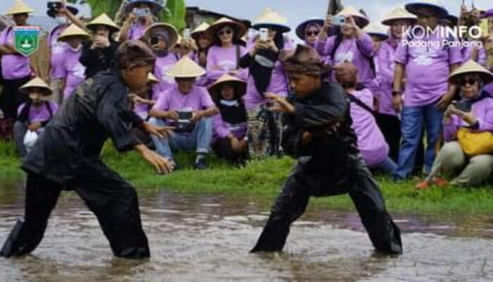 Yayasan Kehati Kagumi Silek Lanyah, Atraksi Budaya yang Hanya Ada di Padang Panjang