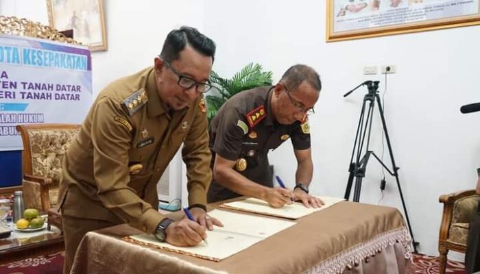 Hindari Penyimpangan, Pemkab Tanah Datar Jalin Kerjasama dengan Kejari