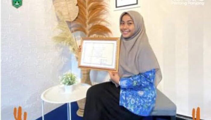 Zikril Husna Asal Padang Panjang Raih Juara 1 Pemuda Pelopor Sumbar 2022