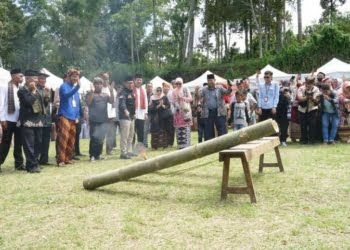 Duaaarrr..! Letusan Mariam Batuang Meriahkan Festival Pesona Nagari Terindah Pariangan