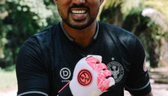 Semen Padang FC Perkenalkan Penjaga Gawang Samuel Reimas