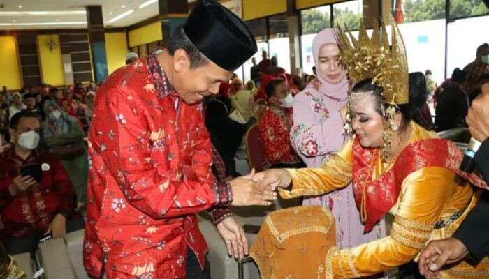 Wali Kota Pariaman Genius Umar Hadiri Silaturahmi IKO-Paris