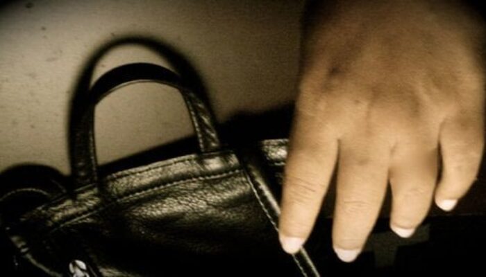 Gegara Ramalan Dukun, Oknum Pegawai Dispora Bukittinggi Tuduh Paksa Mahasiswa PKL Mencuri Uangnya