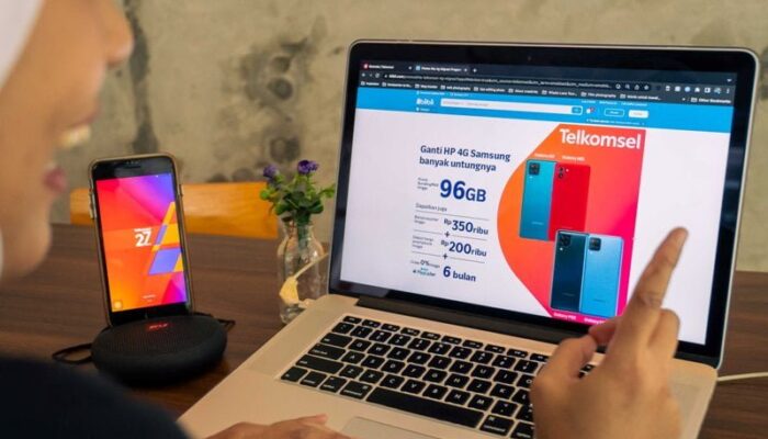 Kolaborasi Telkomsel, Samsung dan Blibli, Hadirkan Program Bundling Smartphone  4G yang Terjangkau