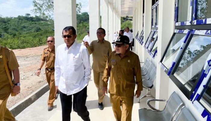 Siap Terima Mahasiswa Baru, Rektor Ganefri Tinjau Kampus PSDKU UNP Sawahlunto