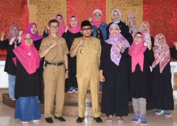 Dilepas Walikota, Ny. Genny Hendri Septa Bertekad Bawa TP PKK Padang Terbaik di Jambore Kader PKK Sumbar XIX