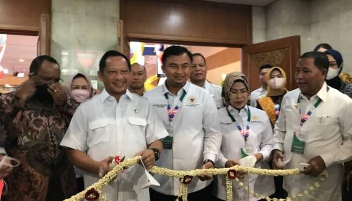 Ketua Umum Apkasi Sutan Riska Sebut Pentingnya Promosi Daerah di Media Online Saat Pembukaan Apkasi Otonomi Expo 2022,