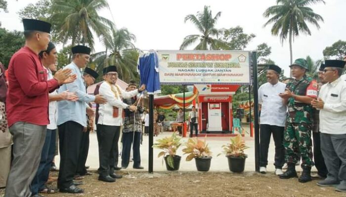Bupati Eka Putra Resmikan Pertashop Perdana BUMNag Nagari Lubuk Jantan Lintau Buo