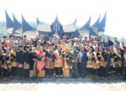 Melewakan Gelar Adat, Irjen Pol Teddy Minahasa: Kami Berdua Akan Menyertai dengan Tanggungjawab