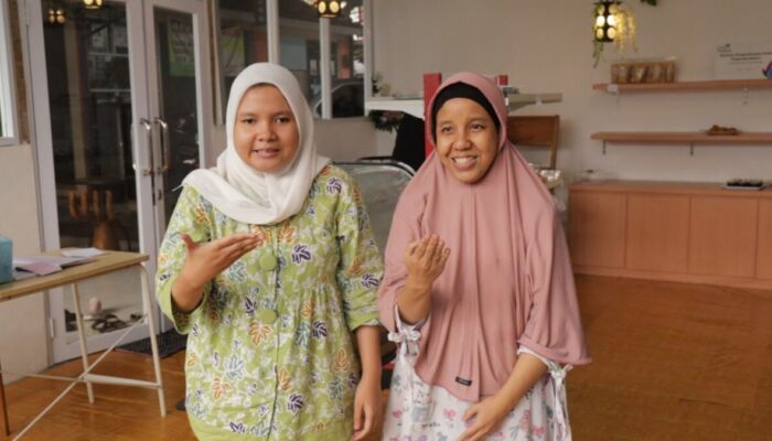 Sempat Terpuruk Karena Pandemi, PLN Bangkitkan Usaha Kue dan Roti Pengusaha Difabilitas