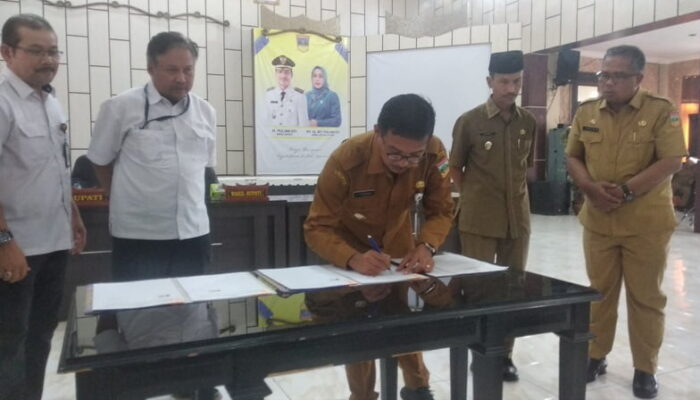 Serah Terima Aset, Khairunas: Menjadi Wadah Penting Meningkatkan Pembangunan Solok Selatan