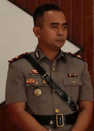 Kapolsek Lubuk Begalung, Kompol Harry Mariza Putra