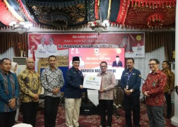 Tanah Datar Asuransikan Hasil Tani Padi dan Ternak Sapi/Kerbau, Wamentan RI Serahkan Bantuan