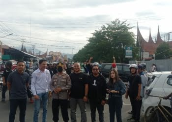 Ratusan Anggota IMI dan HIPMI Gelar Touring Charity dalam Rangka Satu Dekade Kopmil Ijo Payakumbuh